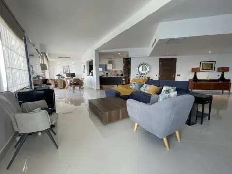 3 bed Apartment For Rent in Sliema, Sliema - thumb 4