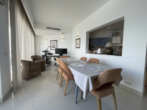 3 bed Apartment For Rent in Sliema, Sliema - thumb 7
