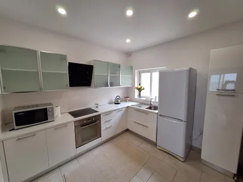 2 bed Apartment For Rent in St Paul's Bay, St Paul's Bay - thumb 6
