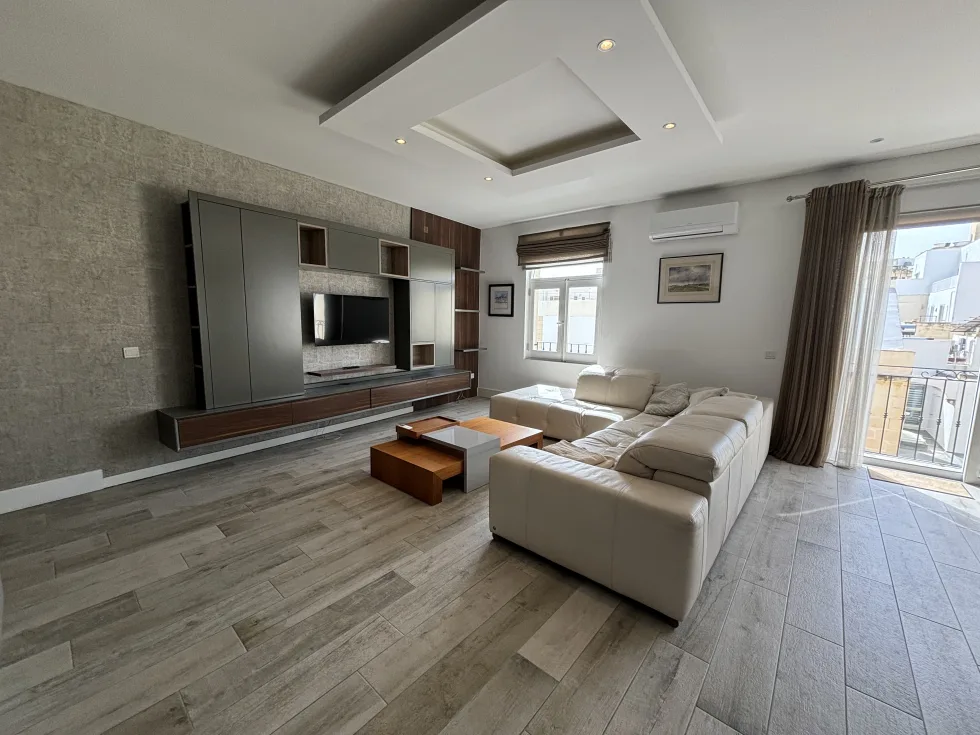 3 bed Apartment For Rent in Sliema, Sliema - thumb 3