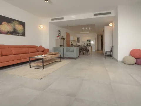 3 bed Apartment For Rent in Sliema, Sliema - thumb 1