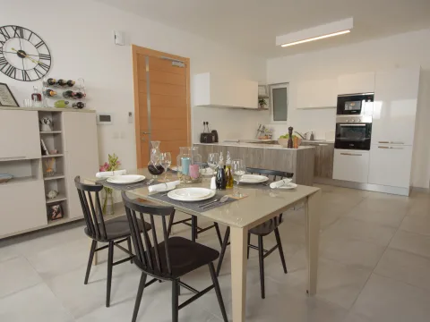 3 bed Apartment For Rent in Sliema, Sliema - thumb 3