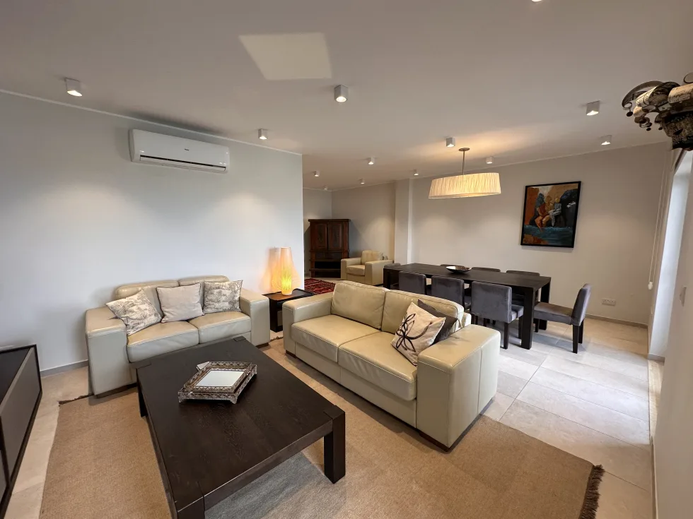 3 bed Apartment For Rent in St Julian's, St Julian's - thumb 3