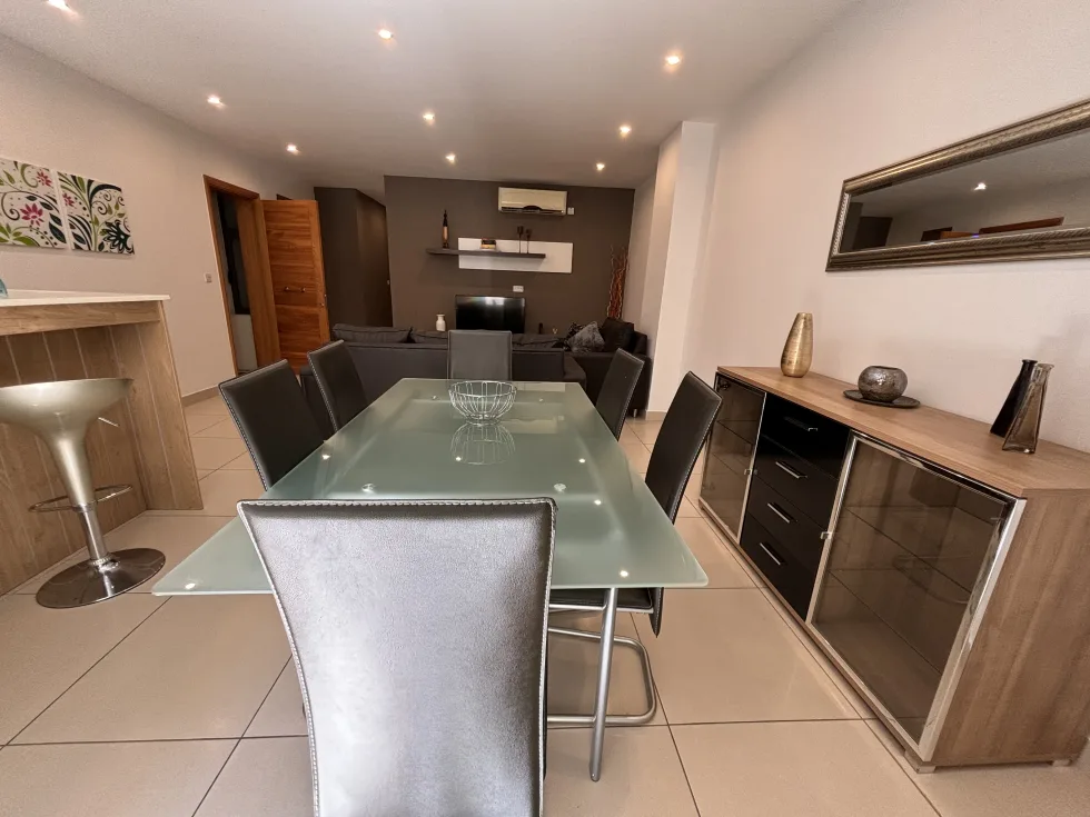 2 bed Apartment For Rent in Sliema, Sliema - thumb 2
