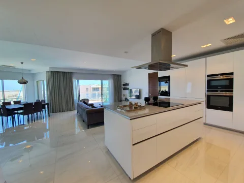 2 bed Apartment For Rent in St Julian's, St Julian's - thumb 6