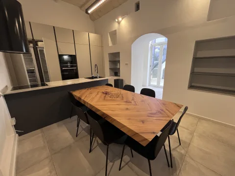 3 bed House of Character For Rent in Birkirkara, Birkirkara - thumb 4