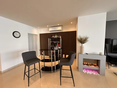 4 bed Apartment For Rent in St Paul's Bay, St Paul's Bay - thumb 8