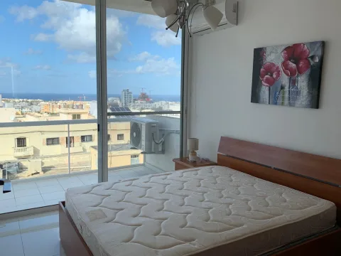 3 bed Penthouse For Rent in St Julian's, St Julian's - thumb 5