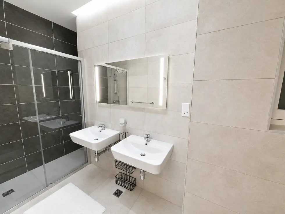 2 bed Apartment For Rent in Sliema, Sliema - thumb 10