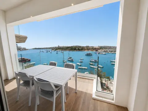 2 bed Apartment For Rent in Sliema, Sliema - thumb 5