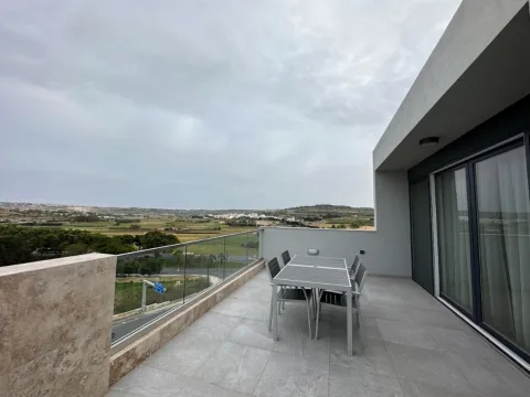 2 bed Penthouse For Rent in St Paul's Bay, St Paul's Bay - thumb 1