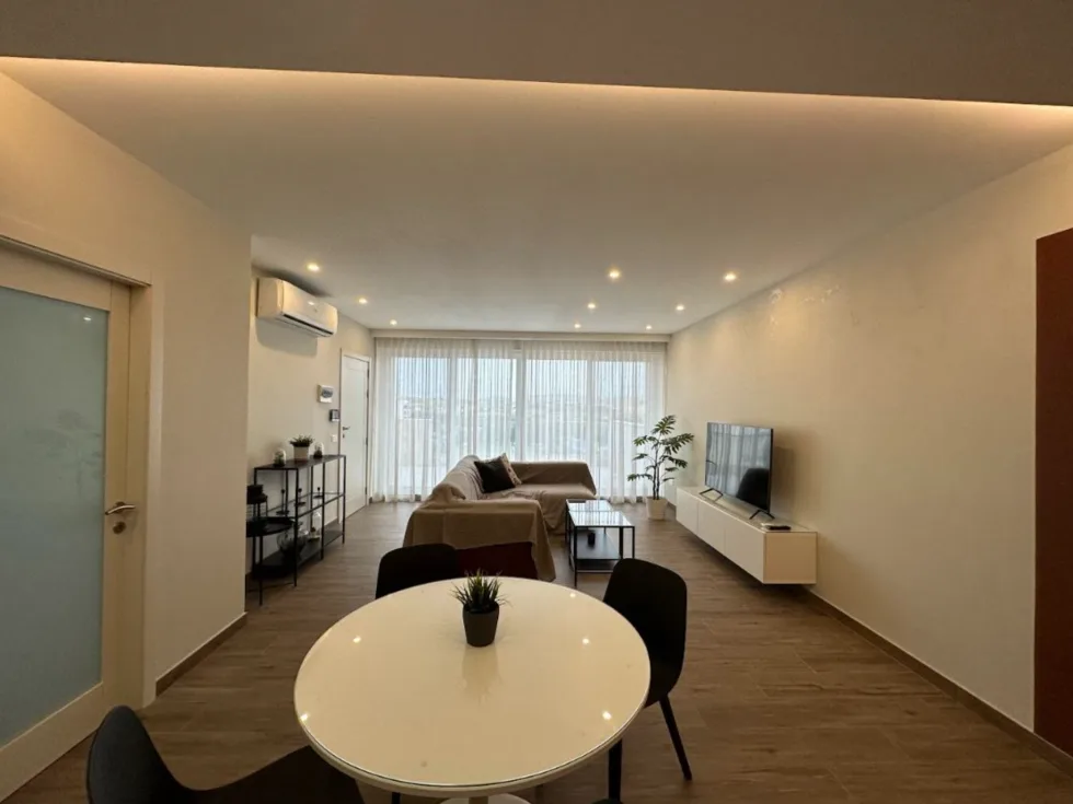 2 bed Penthouse For Rent in St Paul's Bay, St Paul's Bay - thumb 5