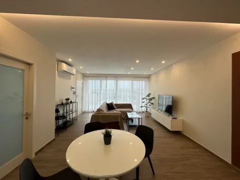 2 bed Penthouse For Rent in St Paul's Bay, St Paul's Bay - thumb 5