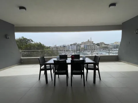 3 bed Apartment For Rent in Ta' Xbiex, Ta' Xbiex - thumb 3