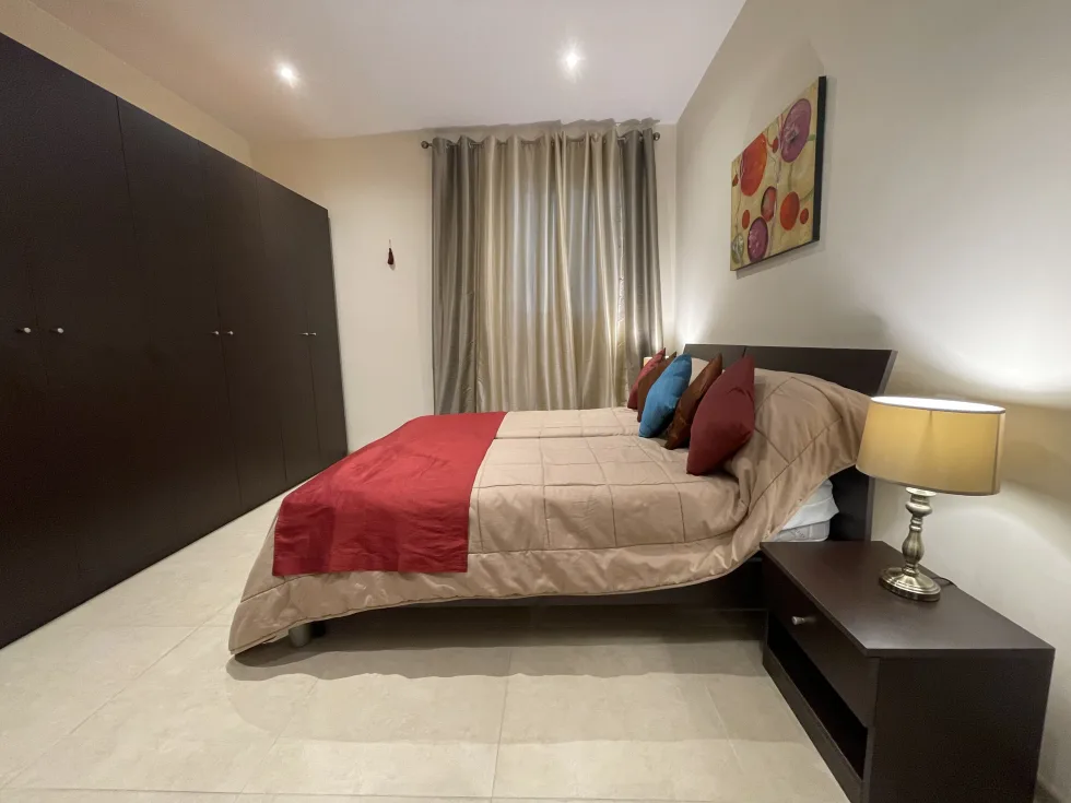 3 bed Apartment For Rent in Ta' Xbiex, Ta' Xbiex - thumb 7