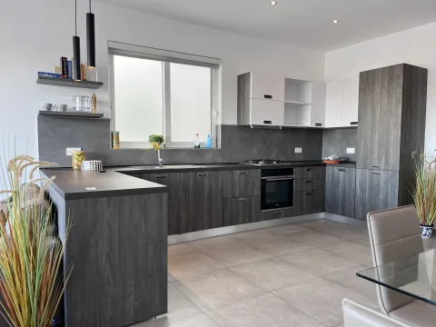 3 bed Penthouse For Sale in Bahar ic-Caghaq, Bahar ic-Caghaq - thumb 8