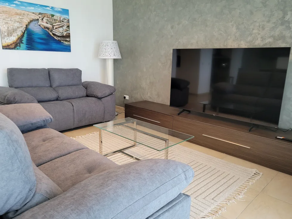 3 bed Apartment For Rent in Sliema, Sliema - thumb 4