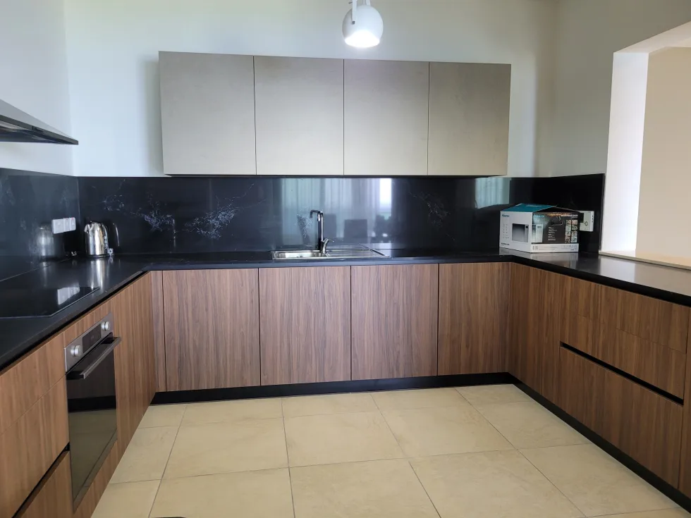 3 bed Apartment For Rent in Sliema, Sliema - thumb 7