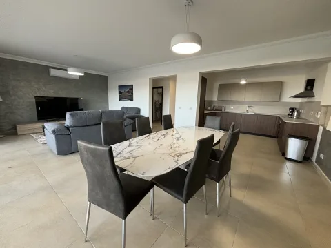 3 bed Apartment For Rent in Sliema, Sliema - thumb 1