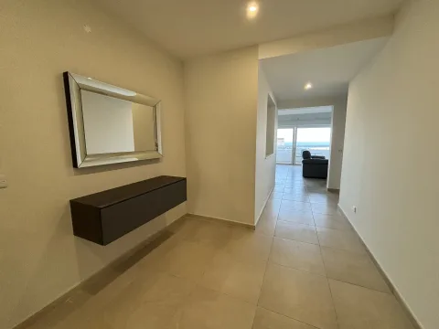 3 bed Apartment For Rent in Sliema, Sliema - thumb 7