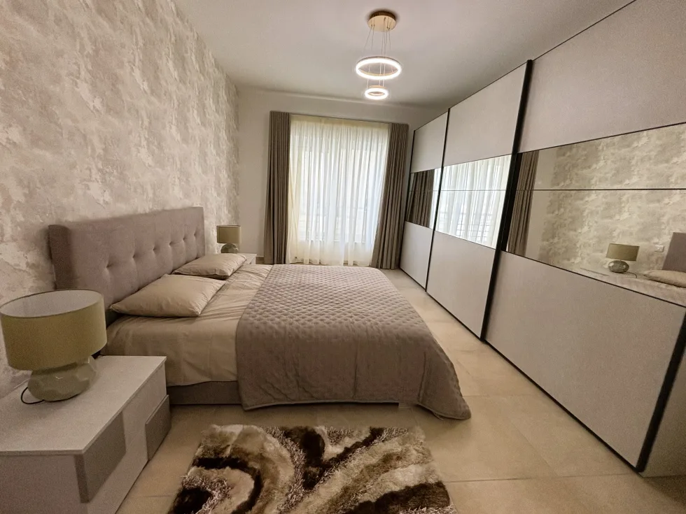 3 bed Apartment For Rent in Sliema, Sliema - thumb 8