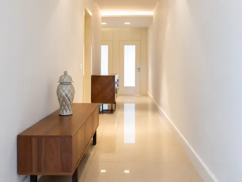 3 bed Apartment For Rent in Ta' Xbiex, Ta' Xbiex - thumb 17