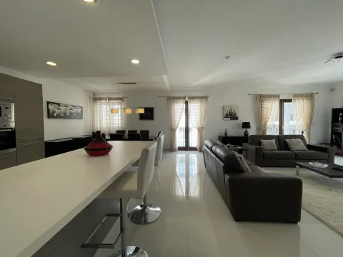 3 bed Apartment For Rent in Sliema, Sliema - thumb 13