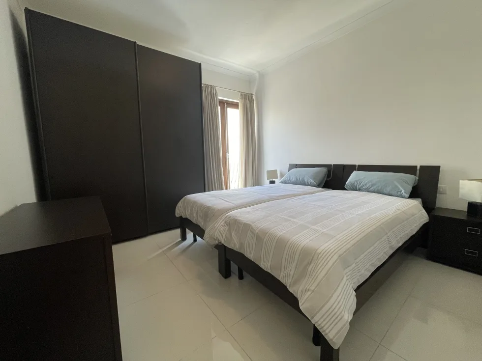 3 bed Apartment For Rent in Sliema, Sliema - thumb 8