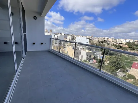 2 bed Penthouse For Rent in Gharghur, Gharghur - thumb 2