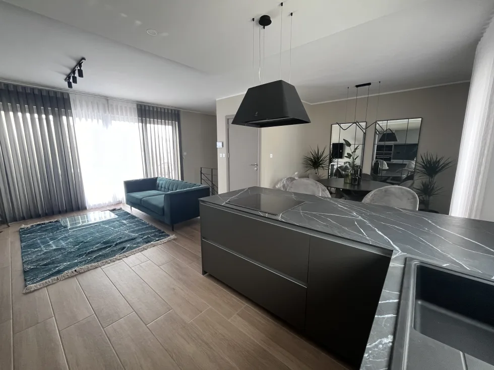 3 bed Penthouse For Rent in Sliema, Sliema - thumb 4