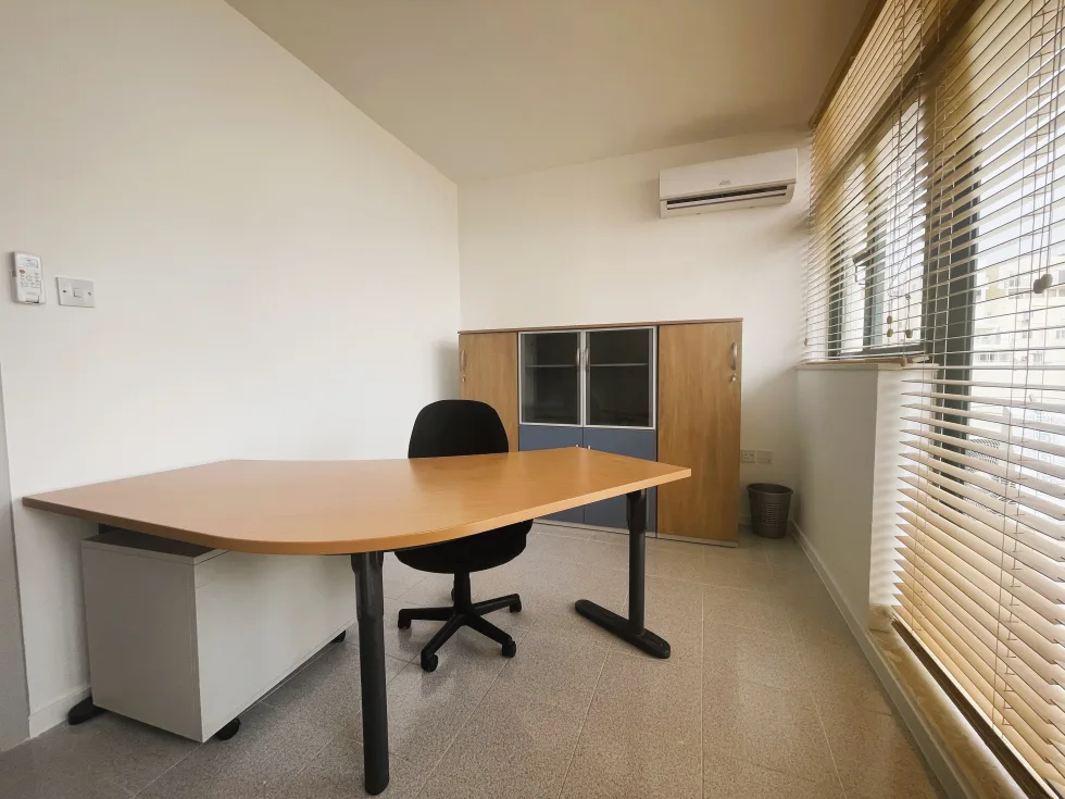 2 bed Apartment For Rent in Sliema, Sliema - thumb 6