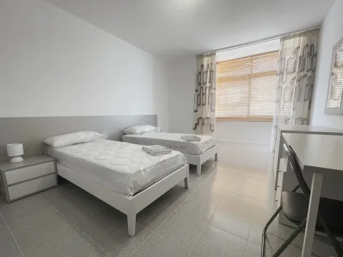 2 bed Apartment For Rent in Sliema, Sliema - thumb 7