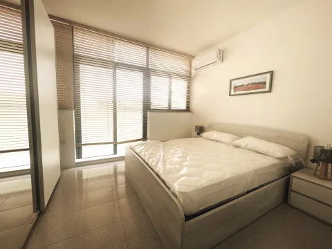 2 bed Apartment For Rent in Sliema, Sliema - thumb 8