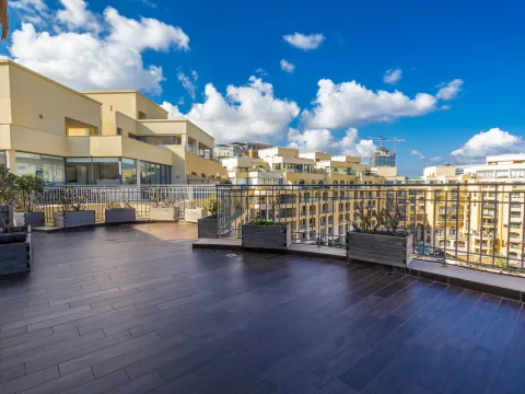 3 bed Penthouse For Sale in St Julian's, St Julian's - thumb 1