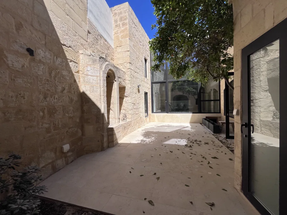 3 bed House of Character For Rent in Zebbug, Zebbug - thumb 11