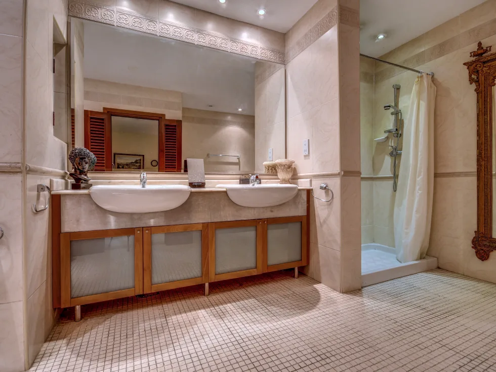 2 bed Apartment For Sale in St Julian's, St Julian's - thumb 16