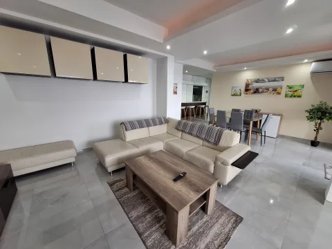 3 bed Apartment For Rent in Sliema, Sliema - thumb 1