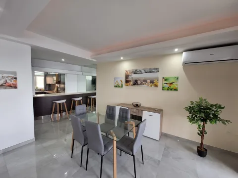 3 bed Apartment For Rent in Sliema, Sliema - thumb 5