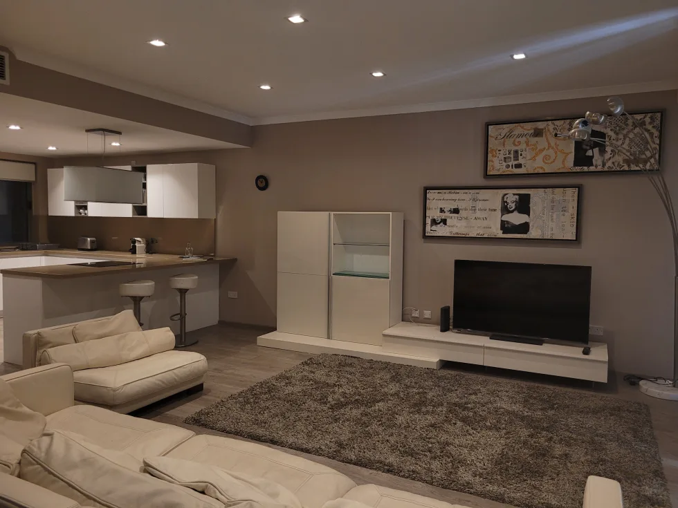 3 bed Apartment For Rent in St Julian's, St Julian's - thumb 3