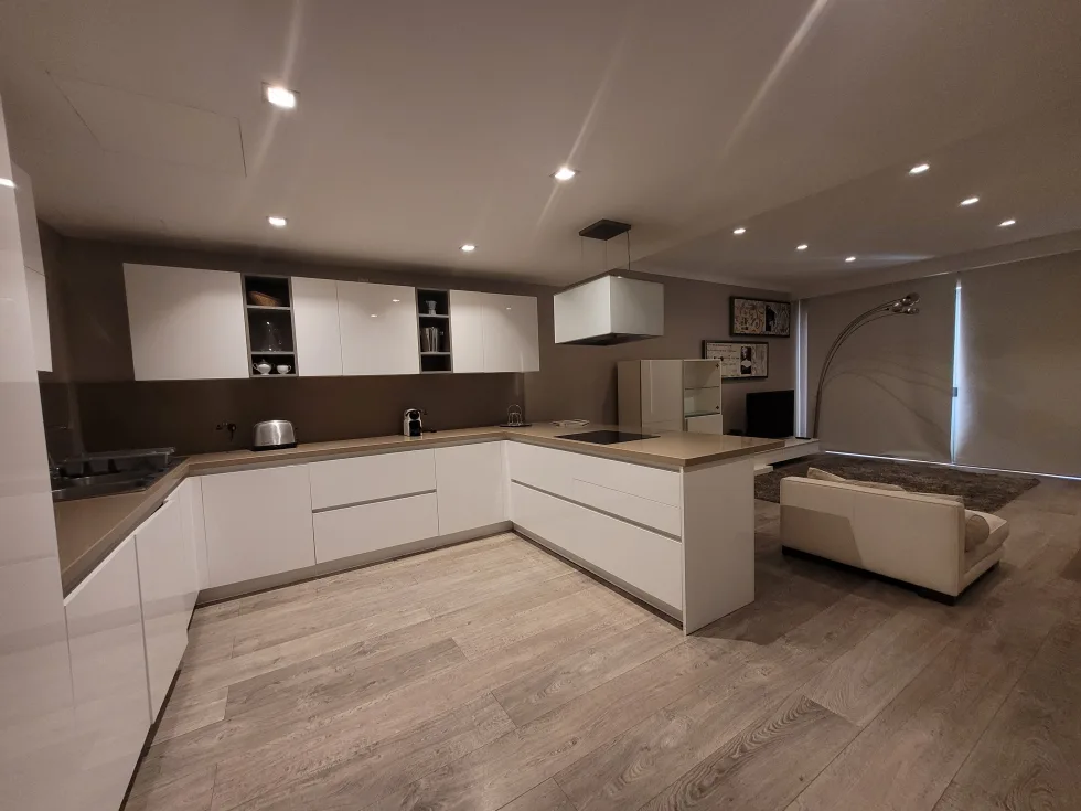 3 bed Apartment For Rent in St Julian's, St Julian's - thumb 7