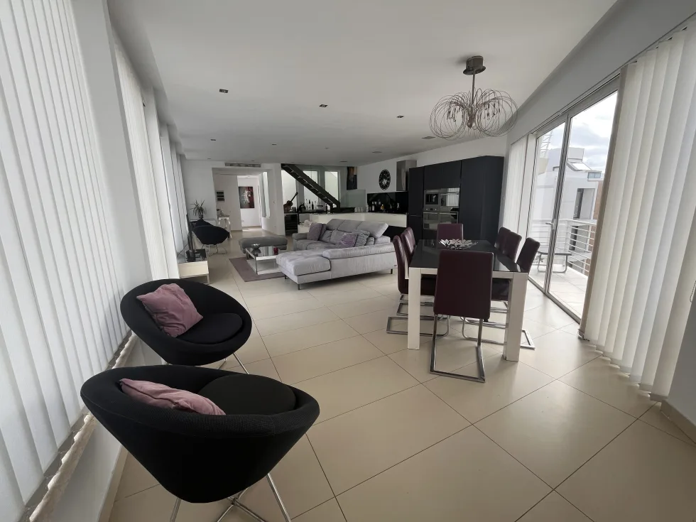 3 bed Penthouse For Sale in Sliema, Sliema - thumb 3