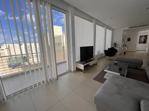 3 bed Penthouse For Sale in Sliema, Sliema - thumb 7