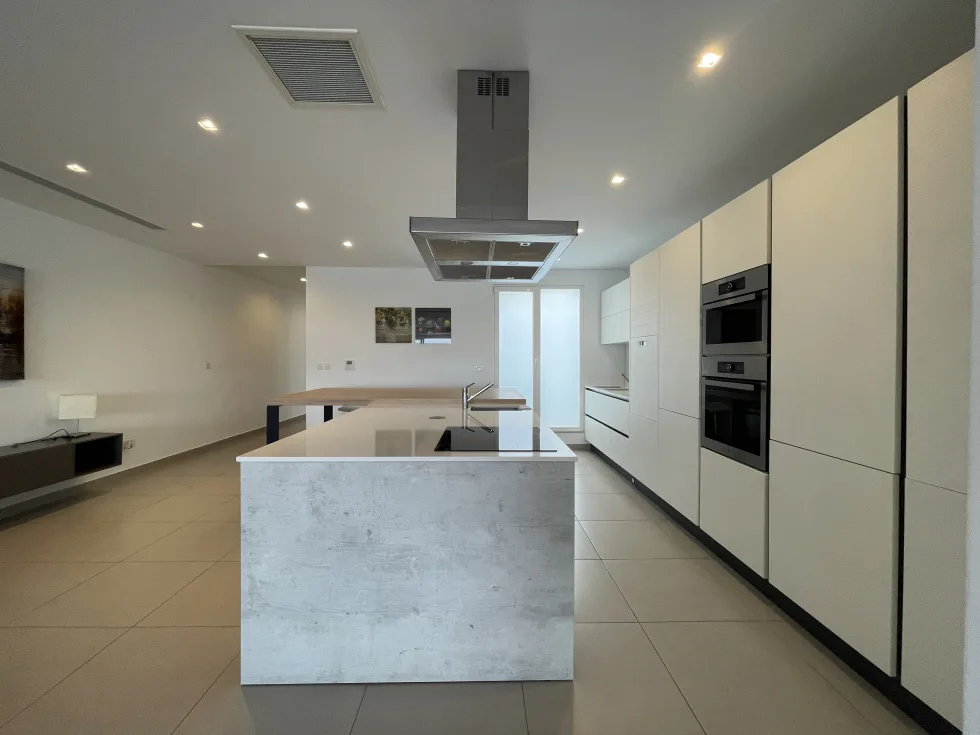 3 bed Apartment For Sale in Sliema, Sliema - thumb 6