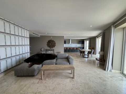 3 bed Apartment For Rent in Sliema, Sliema - thumb 1