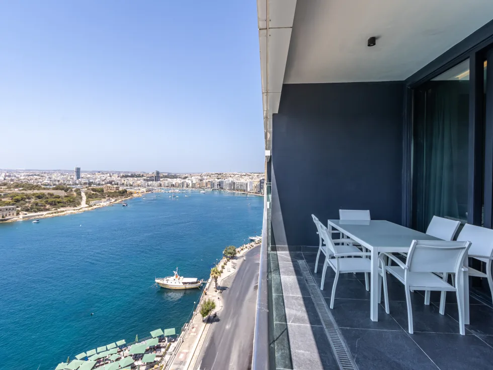 3 bed Apartment For Rent in Sliema, Sliema - thumb 2