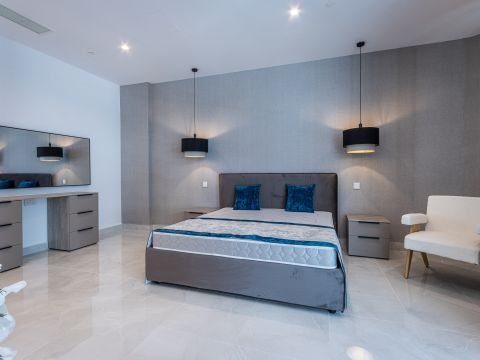 4 bed Apartment For Rent in Sliema, Sliema - thumb 14