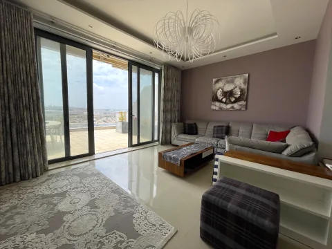 3 bed Penthouse For Sale in Sliema, Sliema - thumb 2