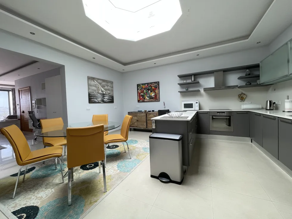 3 bed Penthouse For Sale in Sliema, Sliema - thumb 7