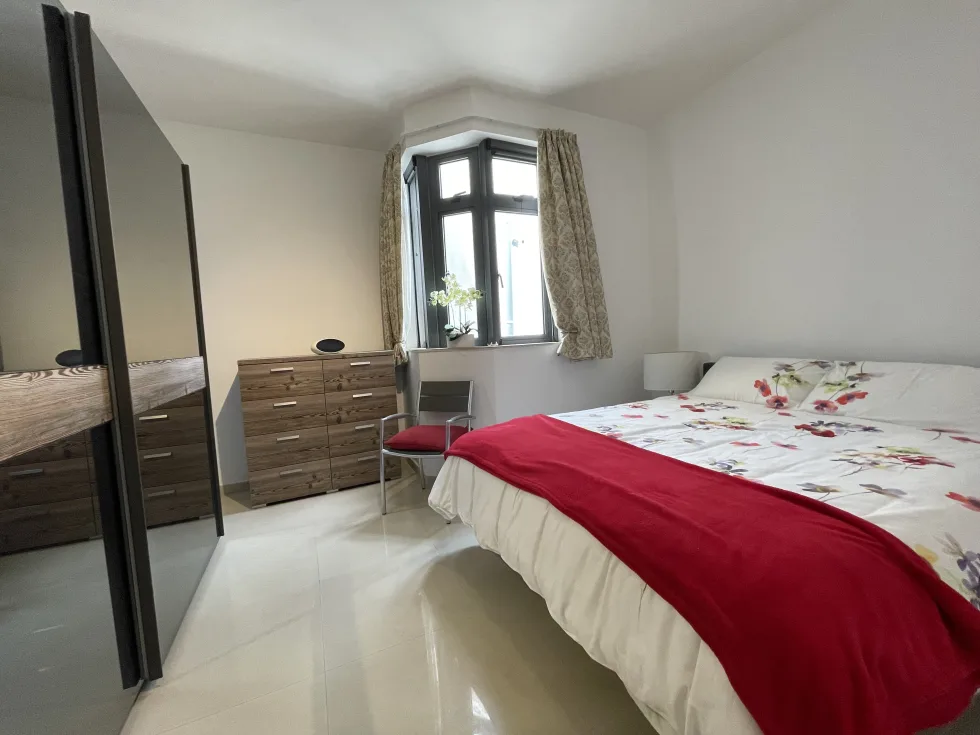 3 bed Penthouse For Sale in Sliema, Sliema - thumb 9