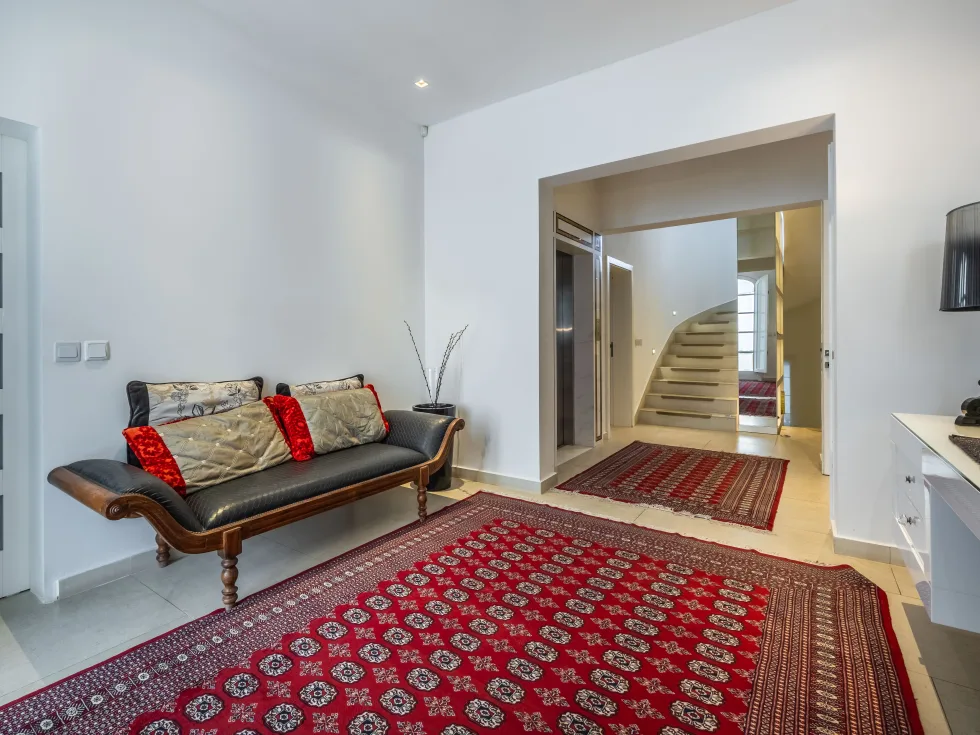 6 bed Villa For Sale in Madliena, Madliena - thumb 5